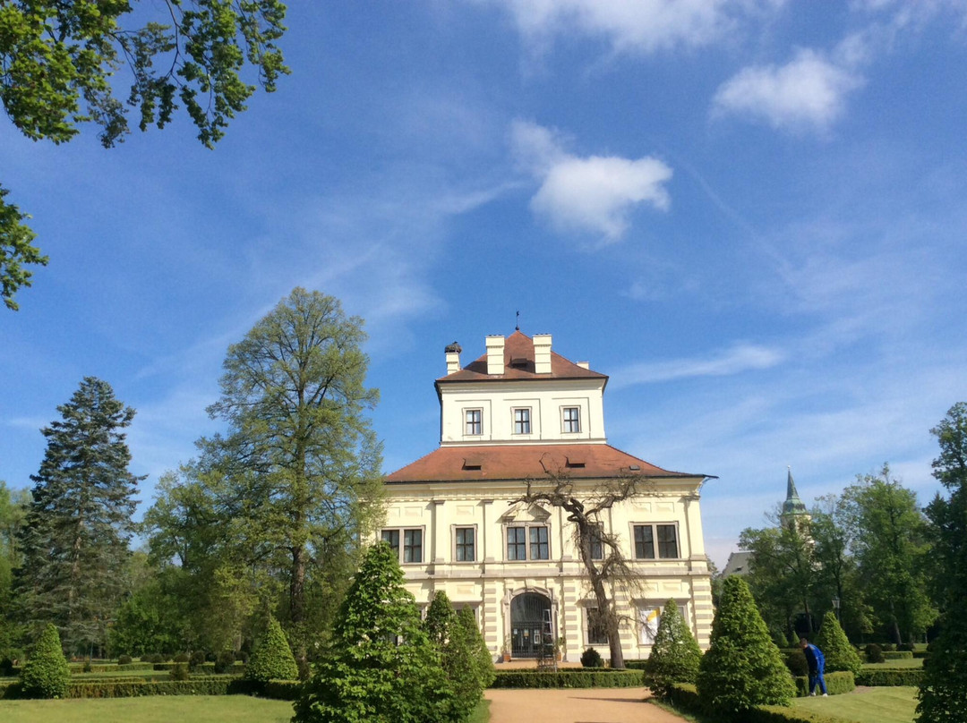 Castle Ostrov-岛城必去景点