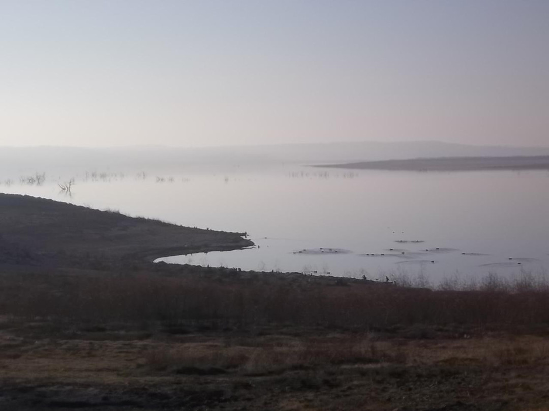 Lakeside Lodge主图