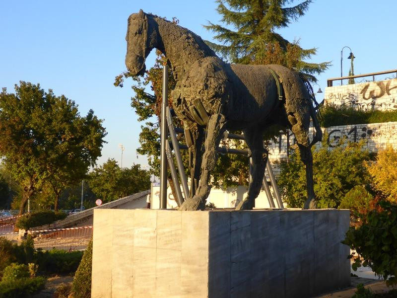 Monument of Bucephalus-Larissa必去景点