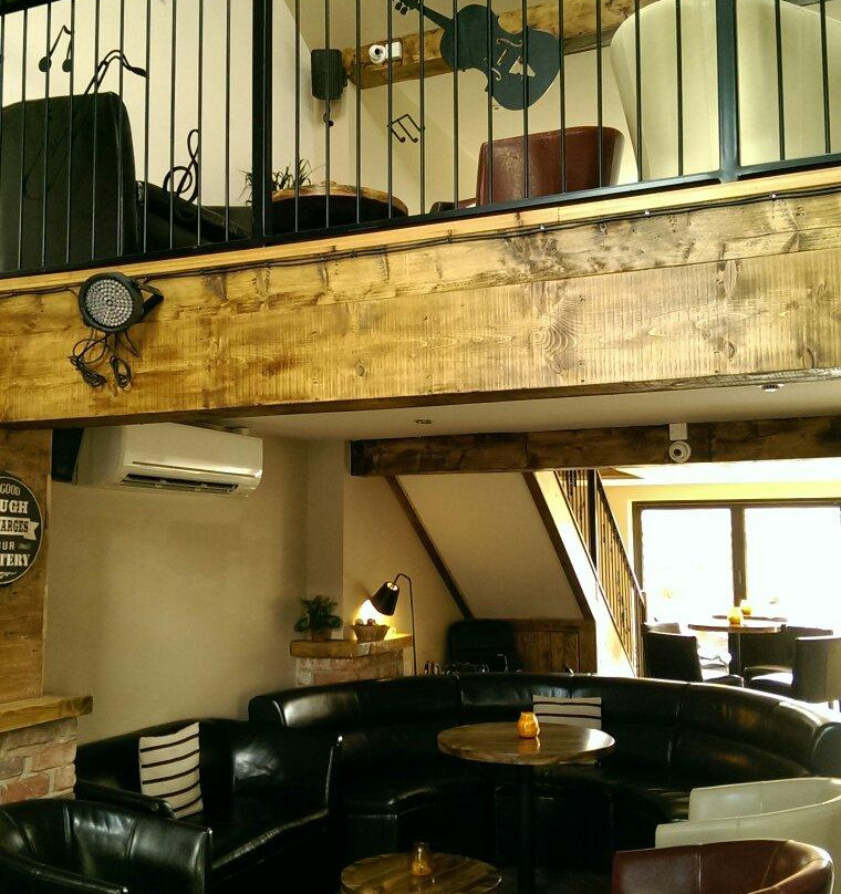 The Acoustic Lounge-Poynton必去景点