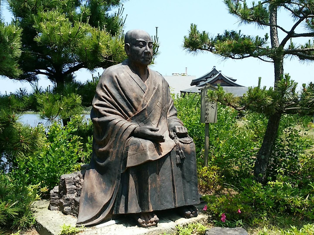 Rennyo Shonin Memorial景点图片