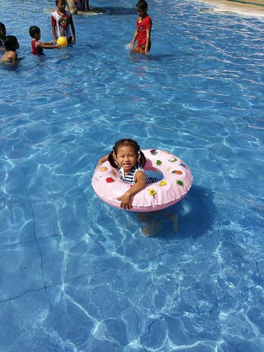 RR Family Spring Resort Pool景点图片