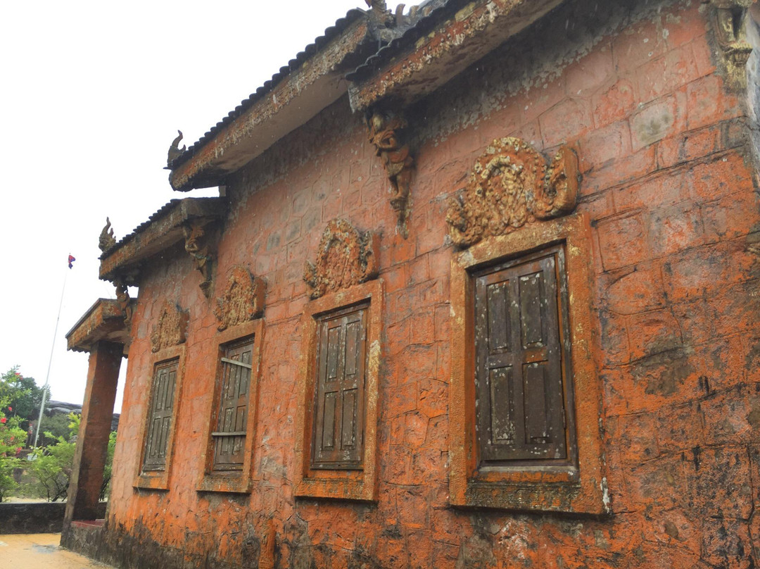 Wat Sampov Pram-贡布必去景点