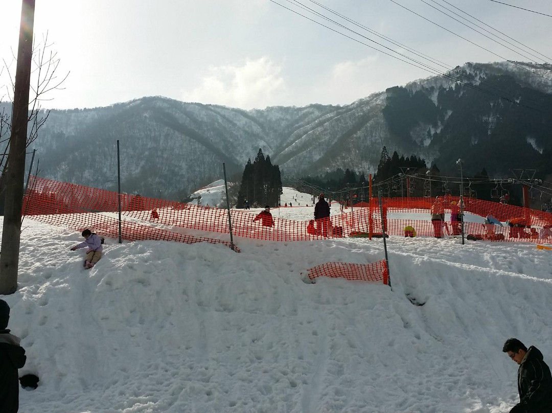 Kunimidake Ski Resort-揖斐川町必去景点