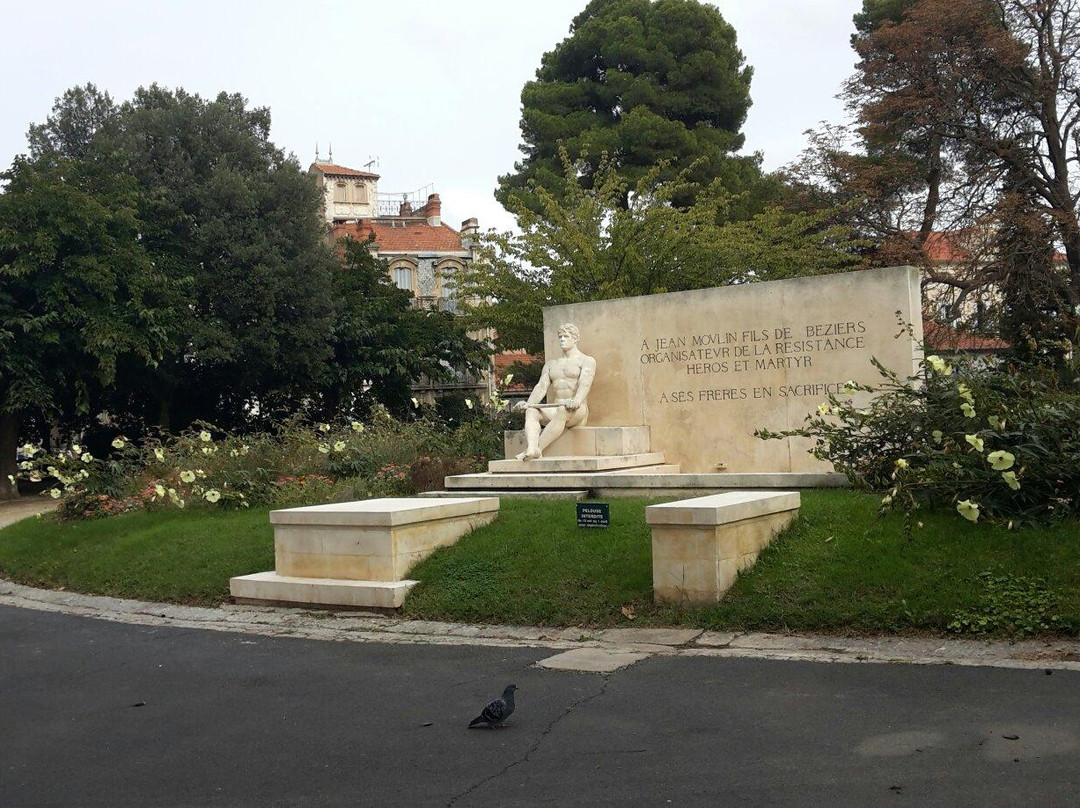 Plateau Des Poètes-贝济耶必去景点