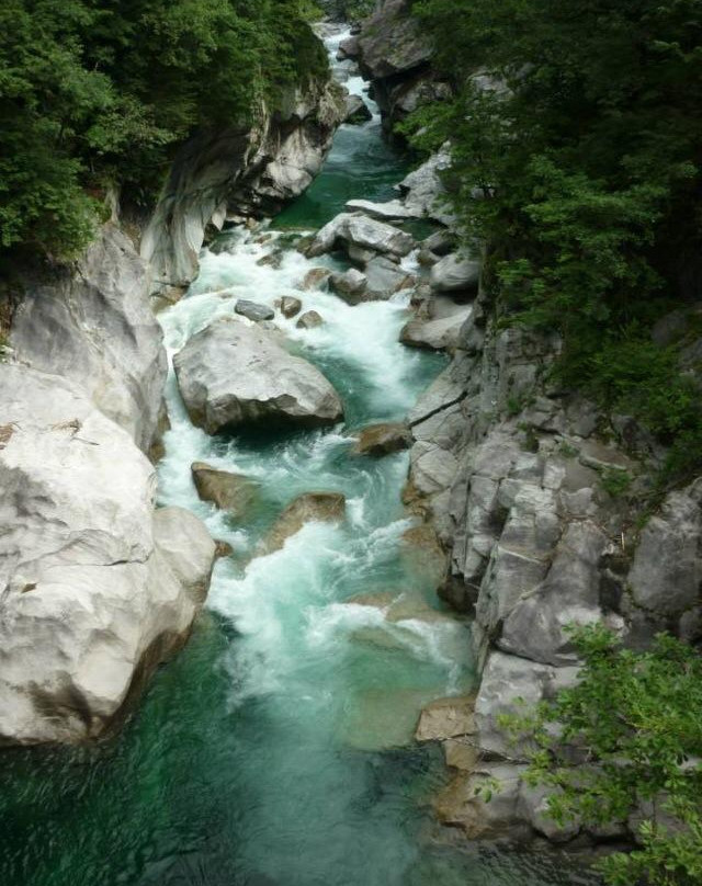 Valle Verzasca-Lavertezzo必去景点