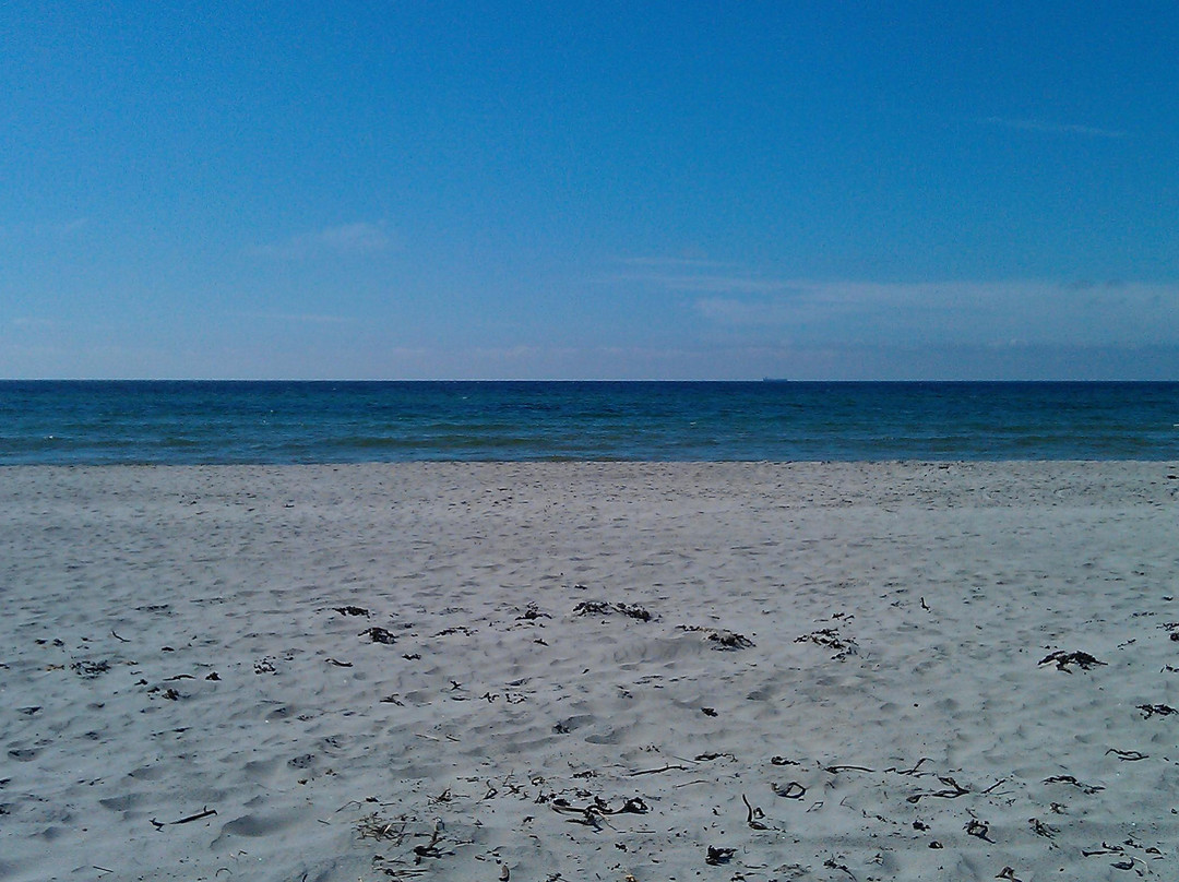 Refsnes Beach景点图片