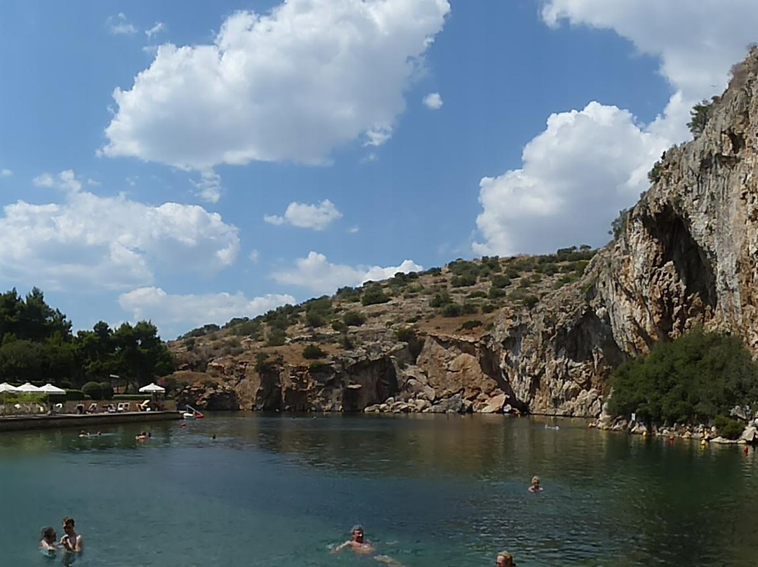 Lake Vouliagmeni景点图片