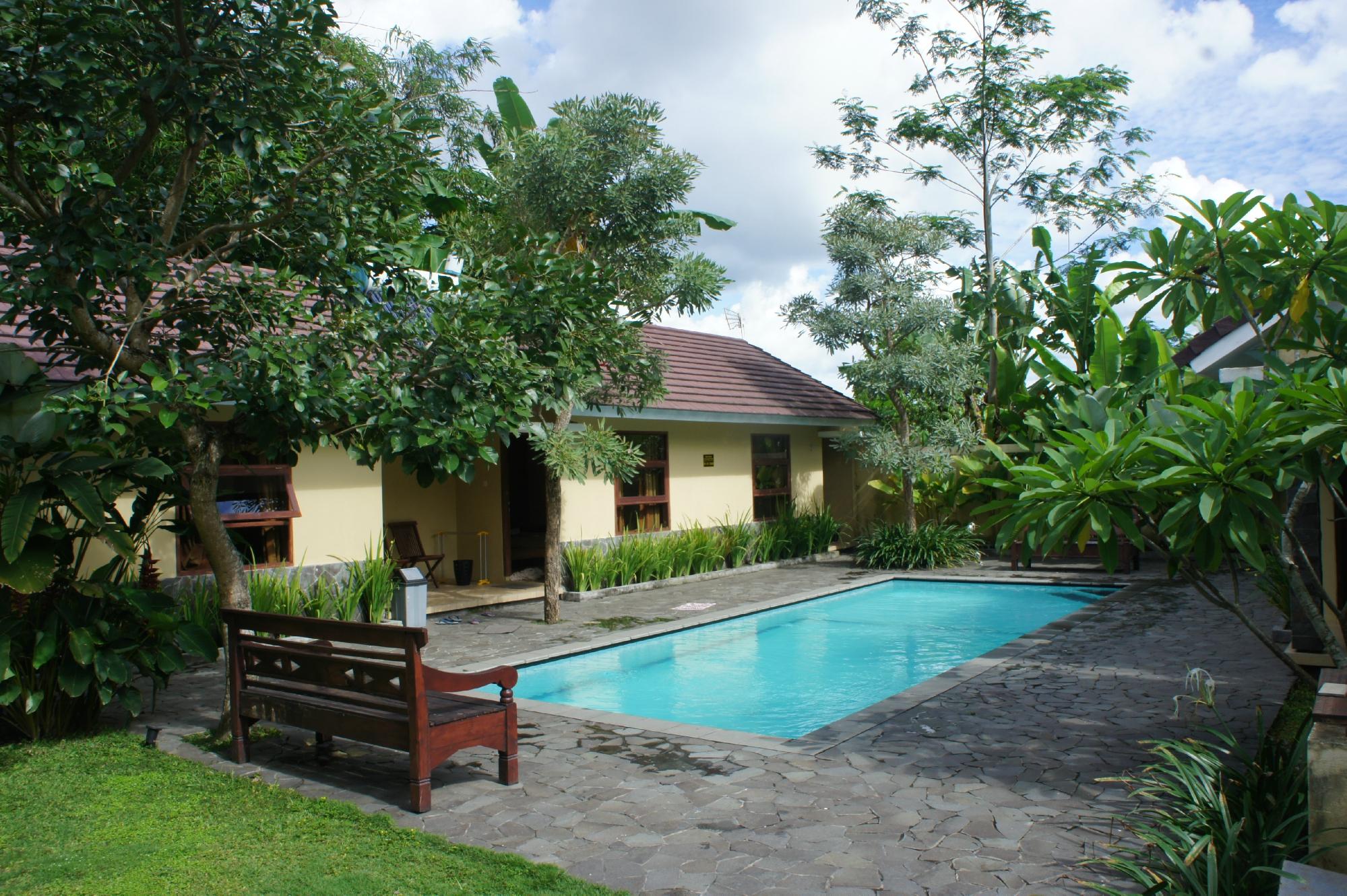 Rumah Teras Yogyakarta-客卧