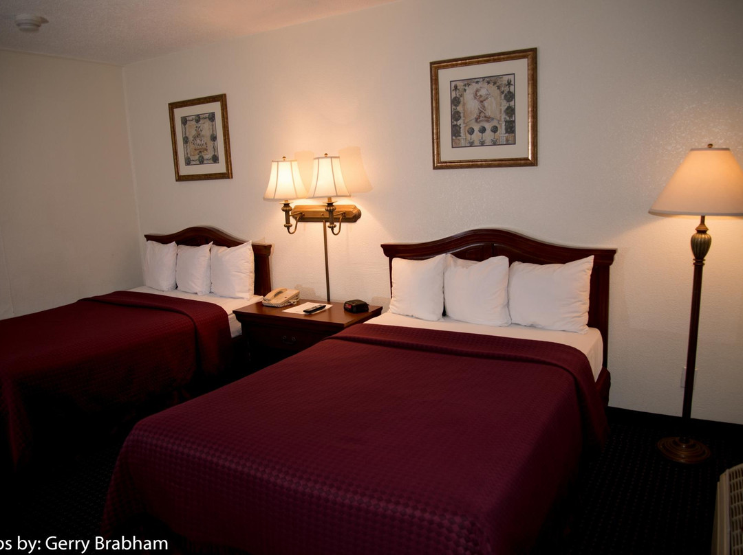 Rocky Mount Inn主图