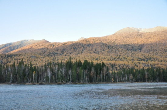 鸭泽湖-布尔津县必去景点