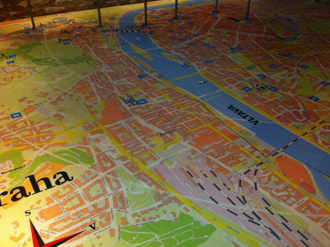 布拉格亨利钟楼-布拉格必去景点