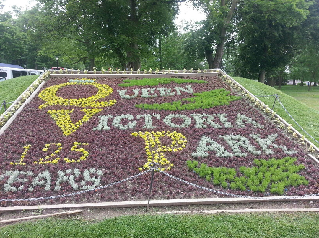 Queen Victoria Park-尼亚加拉大瀑布必去景点