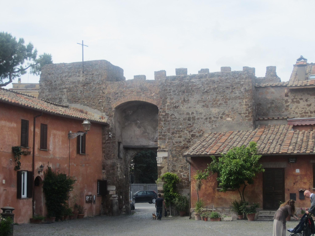 Castello di Giulio II-Ostia Antica必去景点