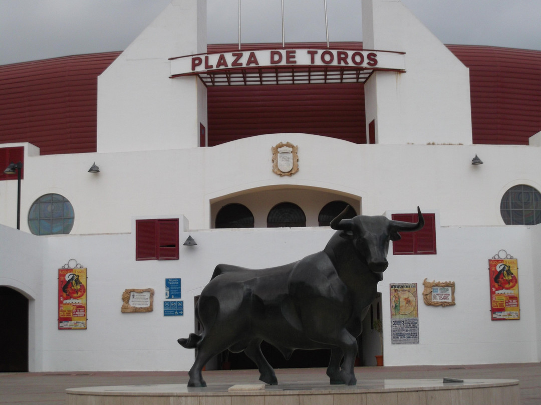 Plaza De Toros, Roquetas De Mar.-滨海罗克塔斯必去景点
