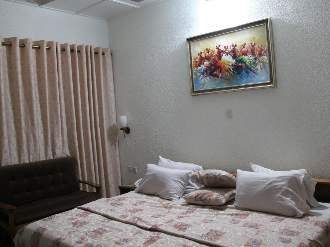 New Abirem酒店住宿-Mystical Rose Guesthouse