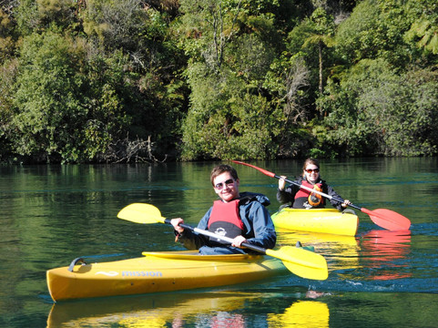 Canoe & Kayak Taupo Tours-陶波必去景点