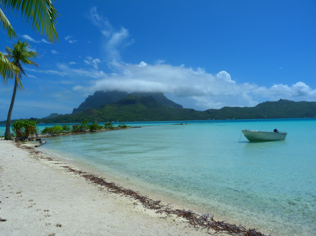 Bora Bora Vaitihei Lodge