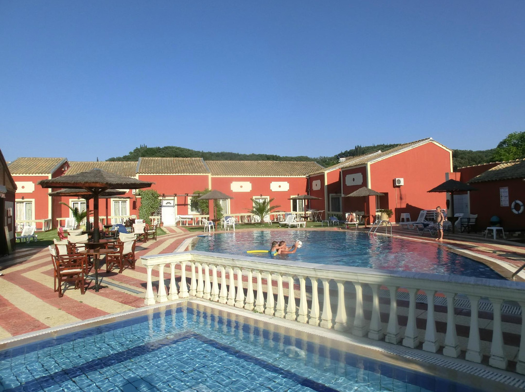 Haroula Apartments主图