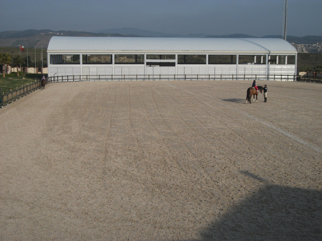 Konvoy Hotel & The Country Club主图