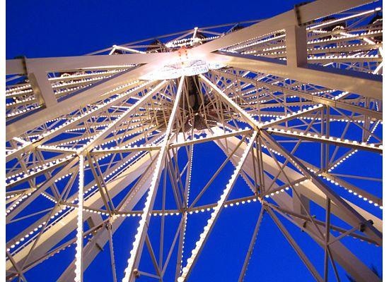 尔湾光谱购物中心-尔湾必去景点