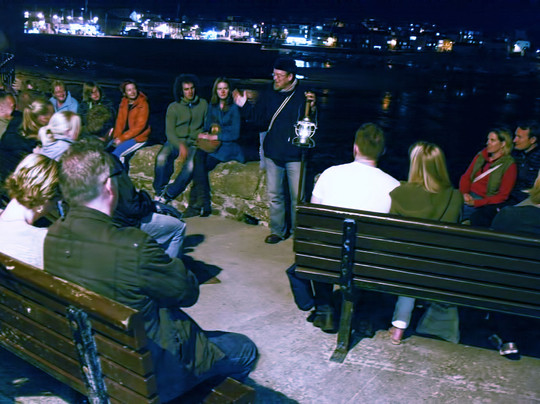 Shanty Baba Storyteller-圣艾维斯必去景点