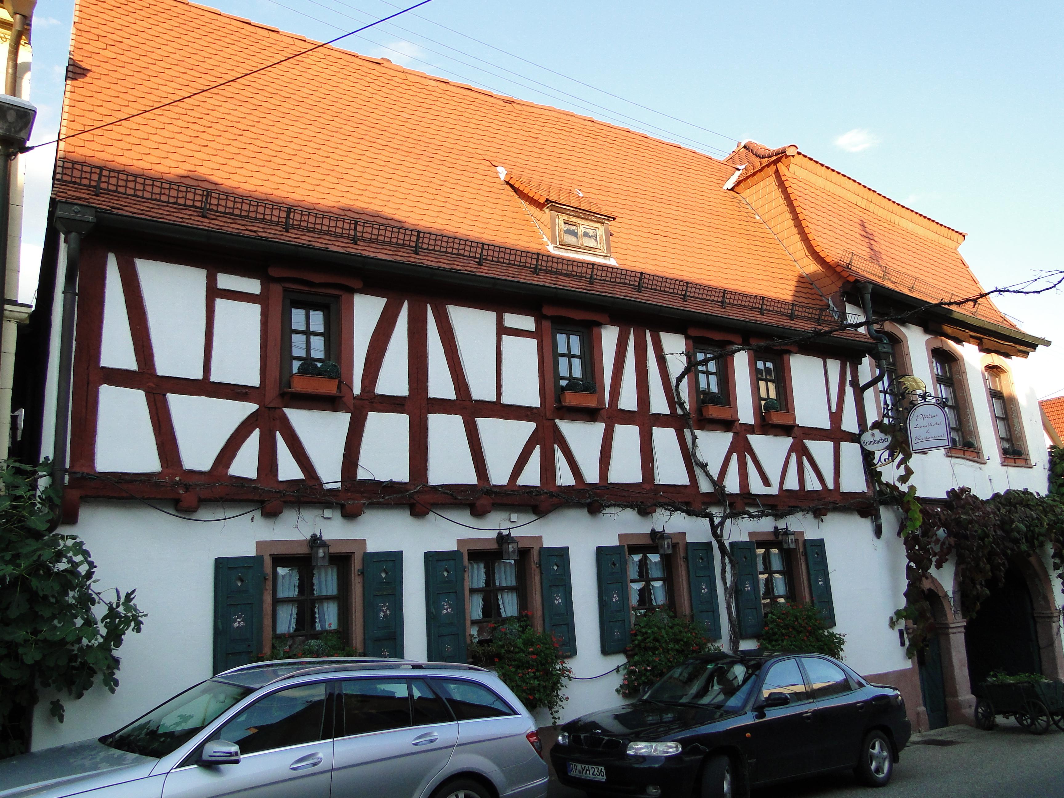 Pfälzer Landhotel Heinrich-客卧