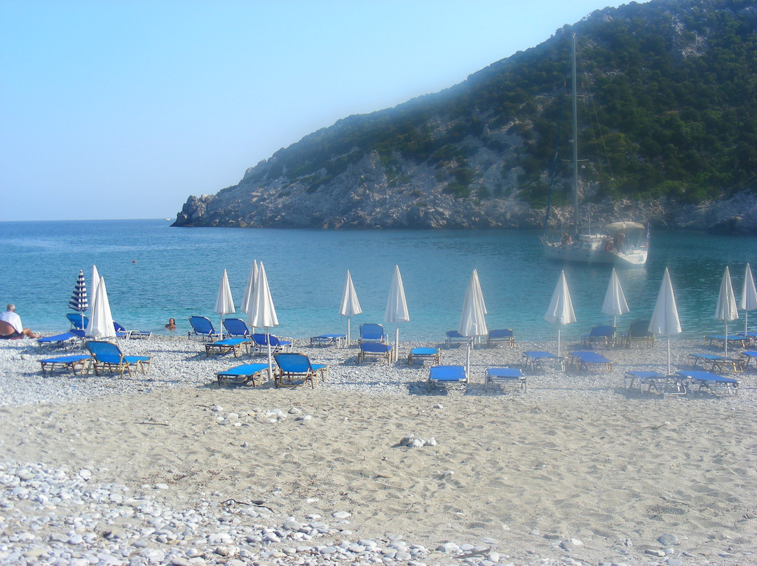 Glisteri Beach景点图片