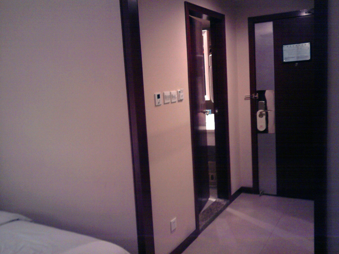 海纳温泉国际酒店主图