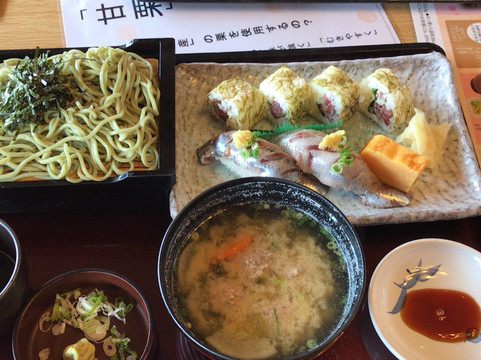 とんでん 行田店