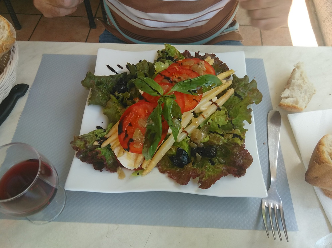 Mezzavia餐馆和美食-Le relais de mezzavia