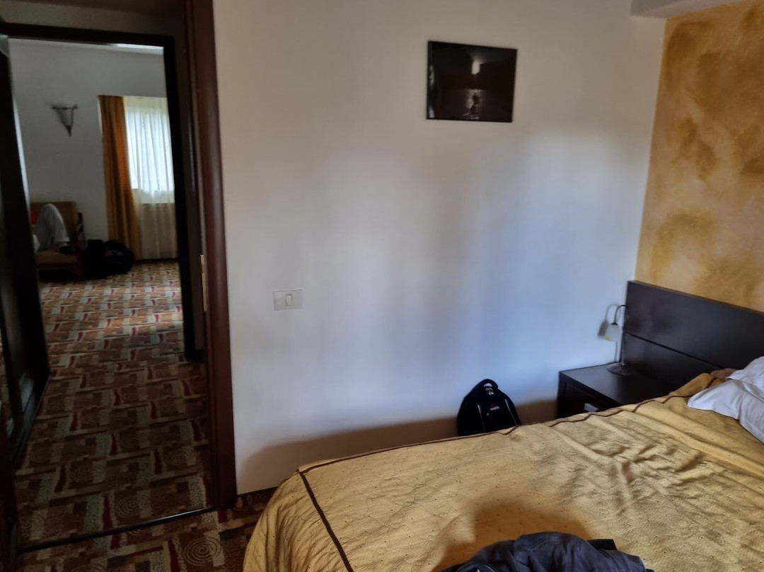 Casa Iris-Hotel & Restaurant