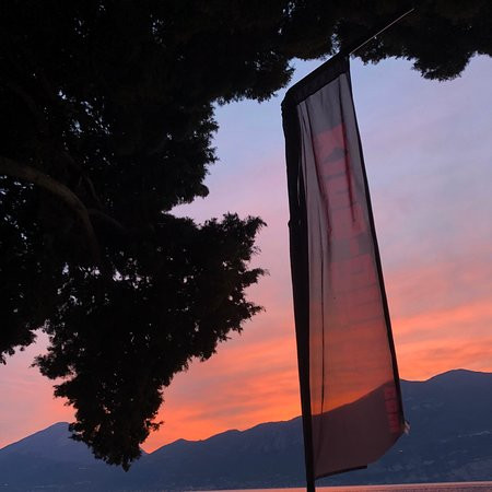 Spiaggia Castelletto di Brenzone景点图片