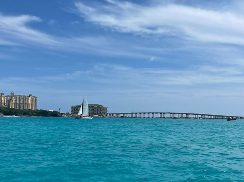 Luther's Pontoon, Waverunner, & Kayak Rentals-德斯廷必去景点