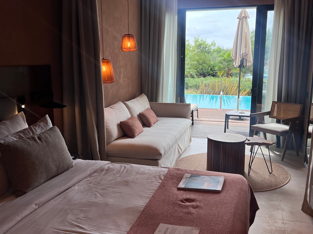 Domes Of Corfu, Autograph Collection主图