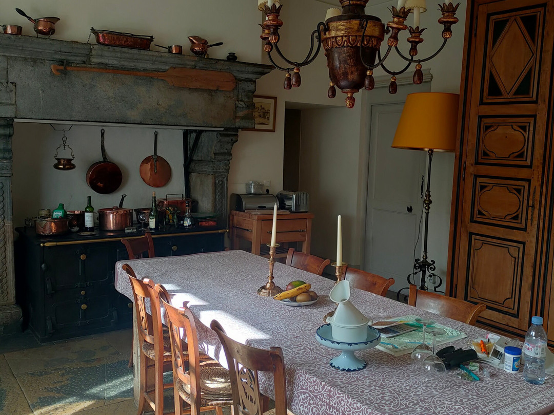 Chateau Montalembert主图