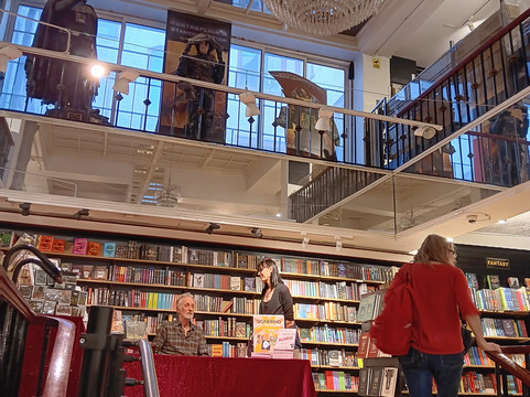 Science Fiction Bokhandeln-斯德哥尔摩必去景点