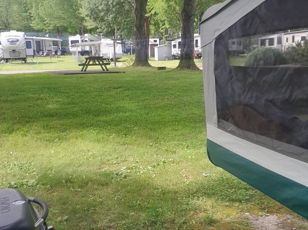 Bay Shore Family Camping景点图片