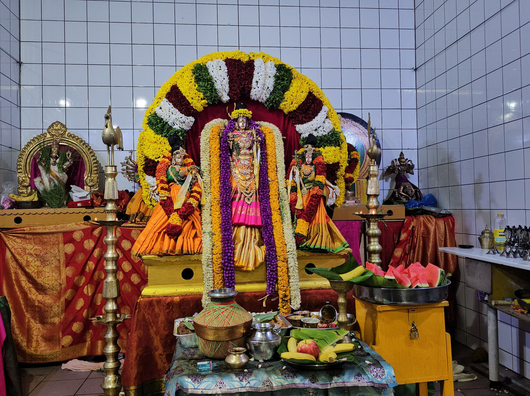 Sri Kamadchi Ampal Tempel景点图片