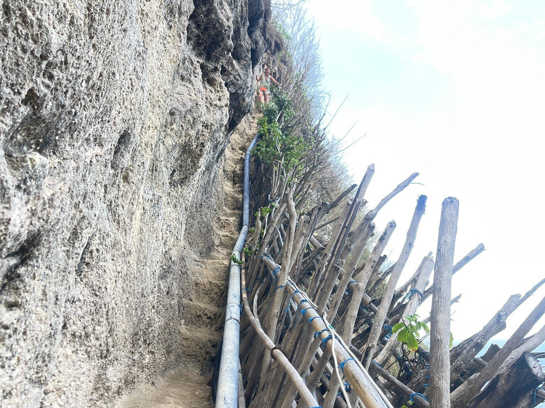 Seganing Waterfall-珀尼达岛必去景点