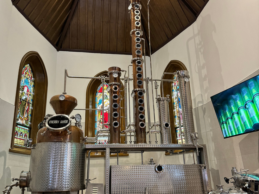 Cherry River Distillerie-梅戈格必去景点