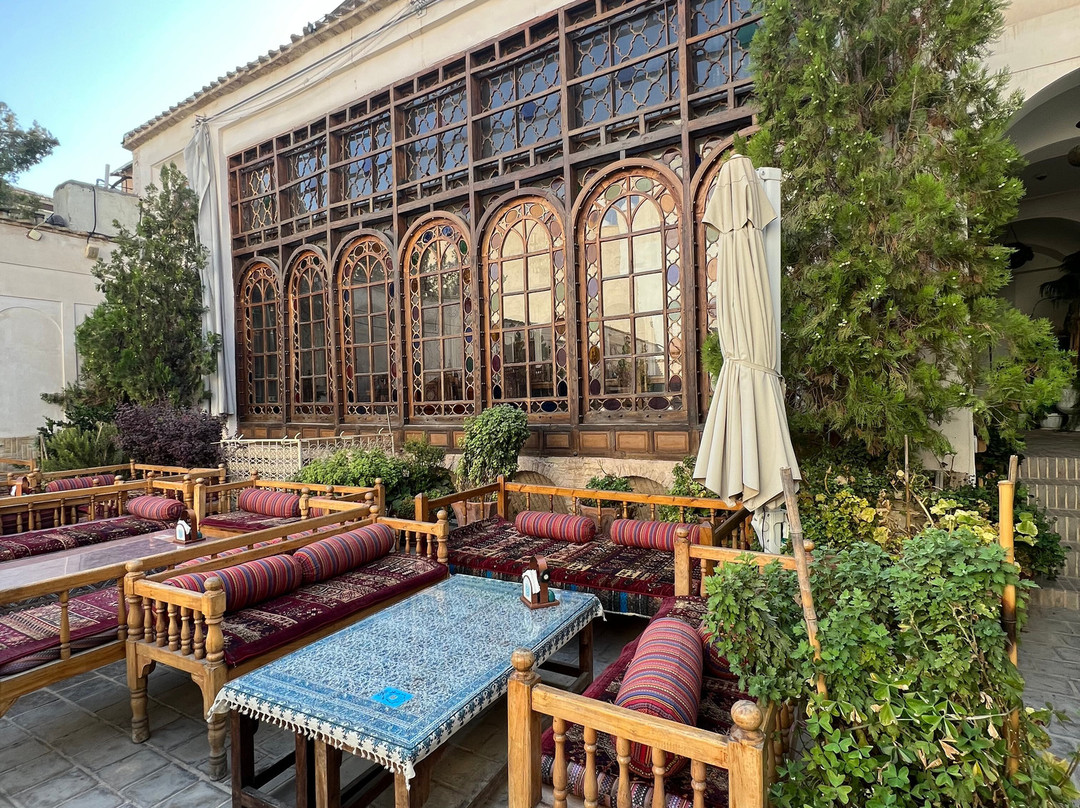 Ghasr Monshi Hotel主图