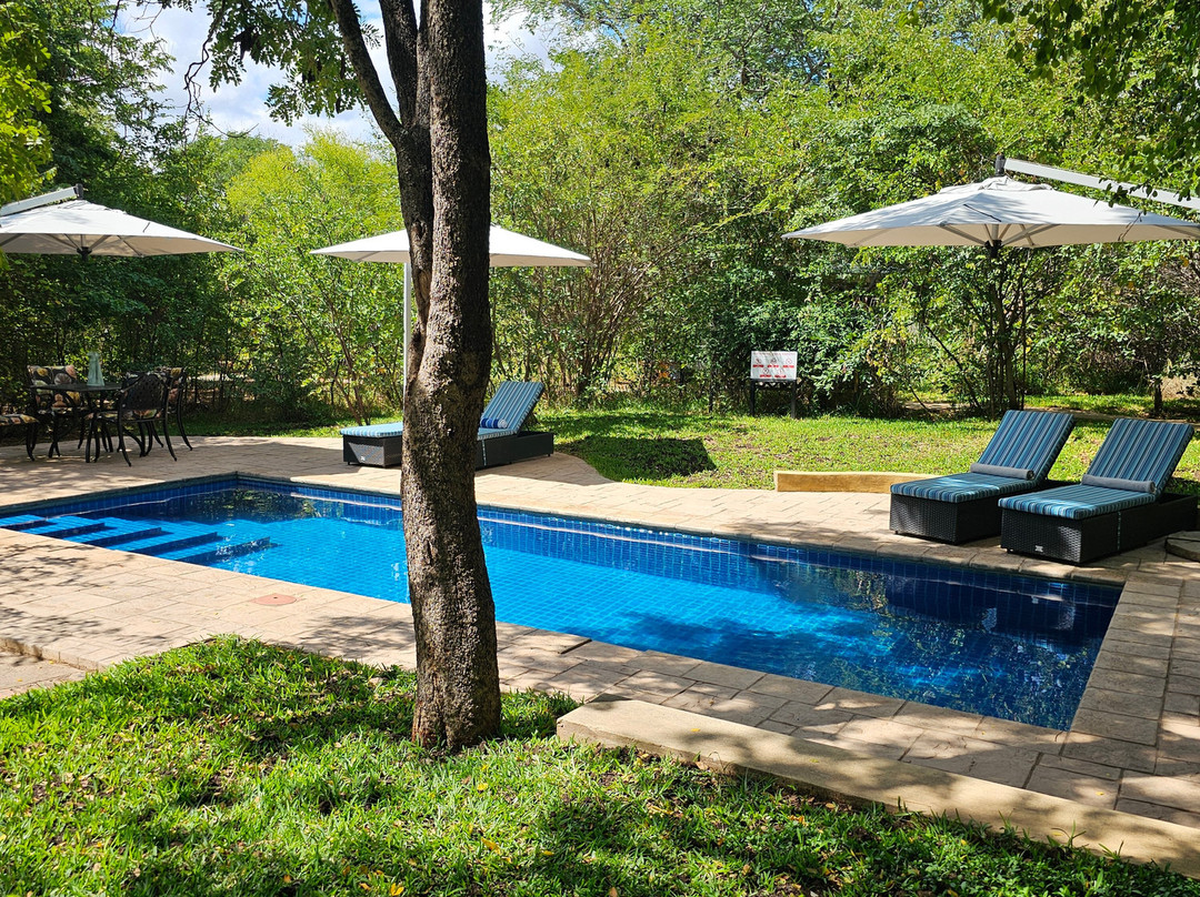 Mbano Manor Hotel Victoria Falls主图