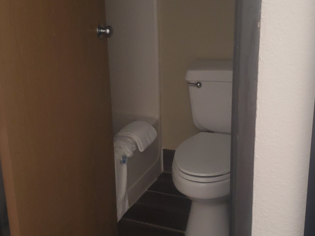 Baymont by Wyndham Waterloo主图