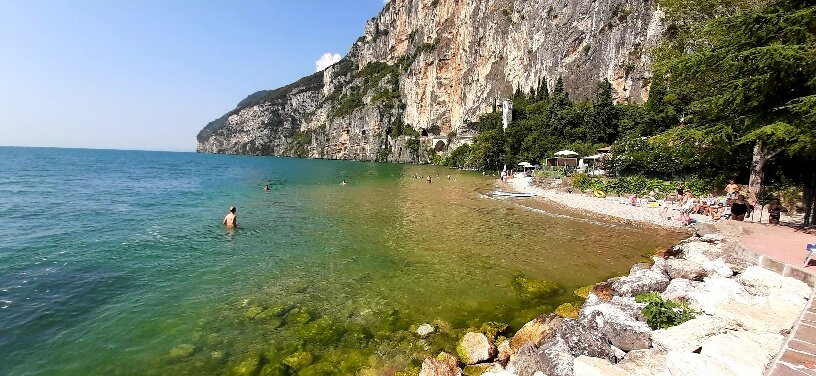 Spiaggia di Tignale景点图片