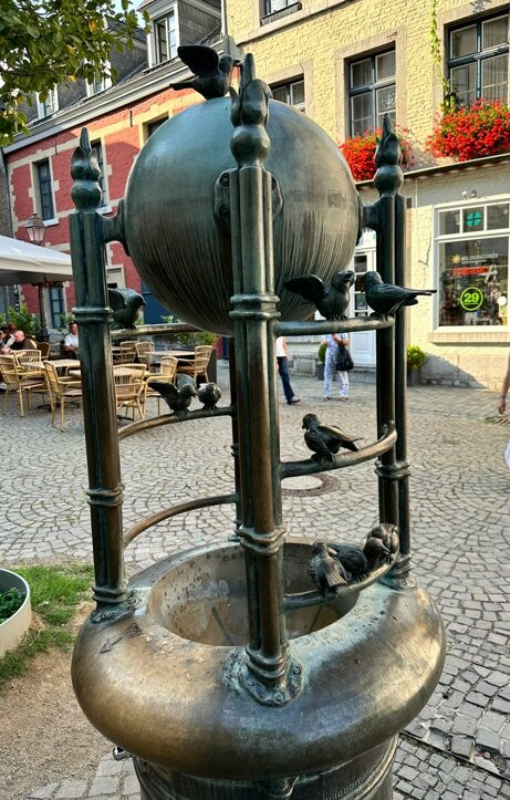 Spatzenbrunnen-亚琛必去景点