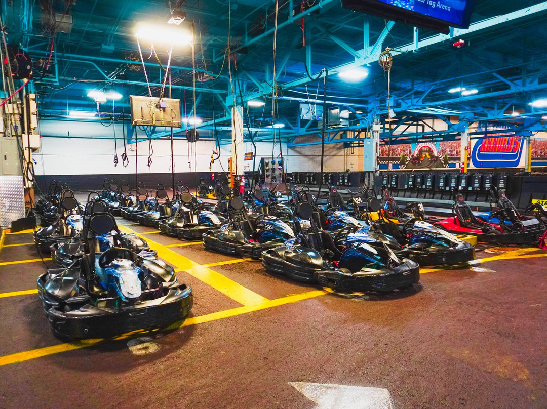 Arnold's Family Fun Center-Oaks必去景点