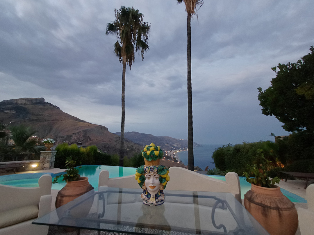 阿什比酒店主图