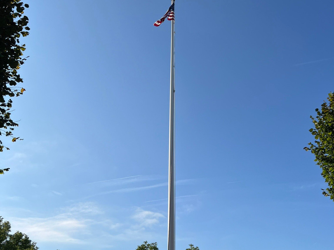 Flanders Field American Cemetery景点图片