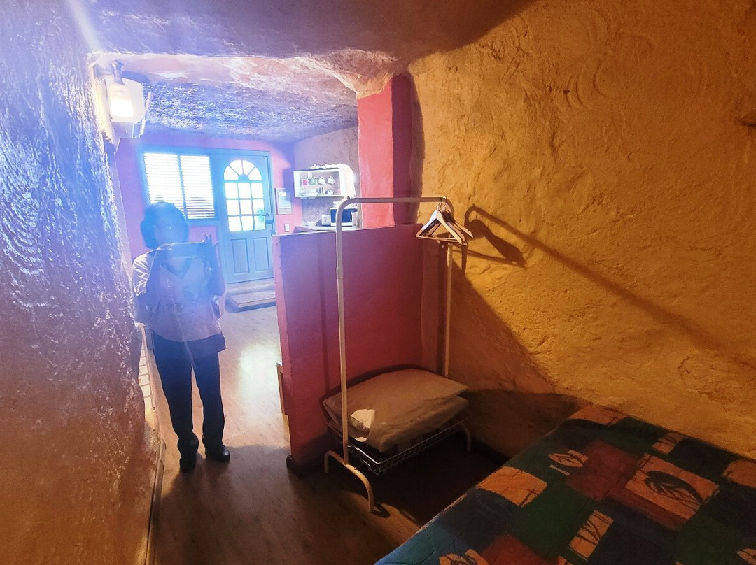 The Underground Motel主图